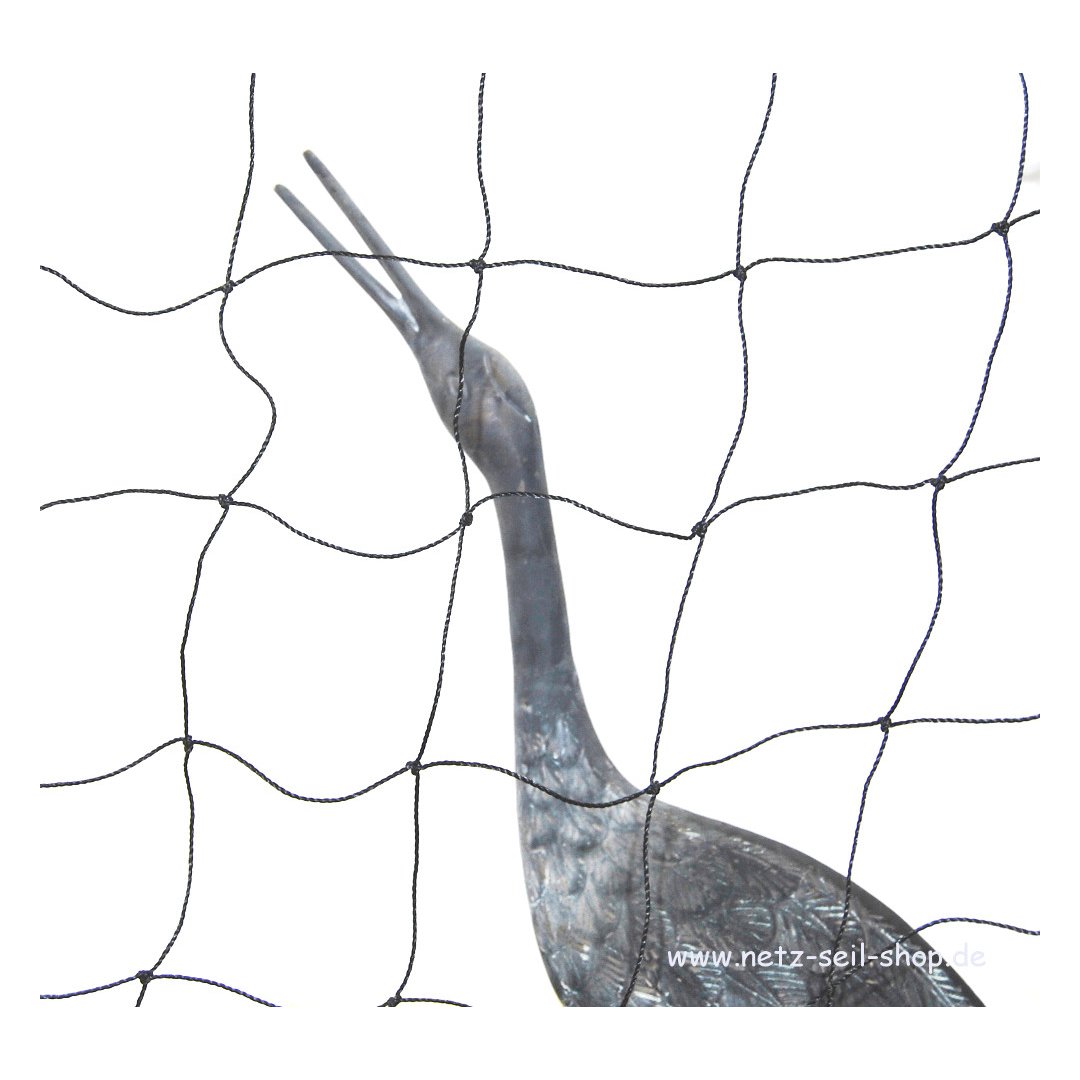 PE net Ø 1,8 mm yarn thickness, # 100 mm mesh size,knotted, width 18 meter