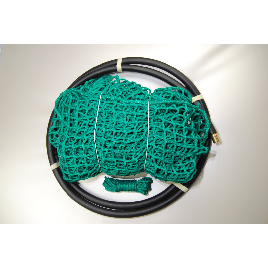 Hay net for round bales, 150 cm diameter, height 120cm, Ø 5 mm twine, # 45 mm mesh size. wiht PE-ring
