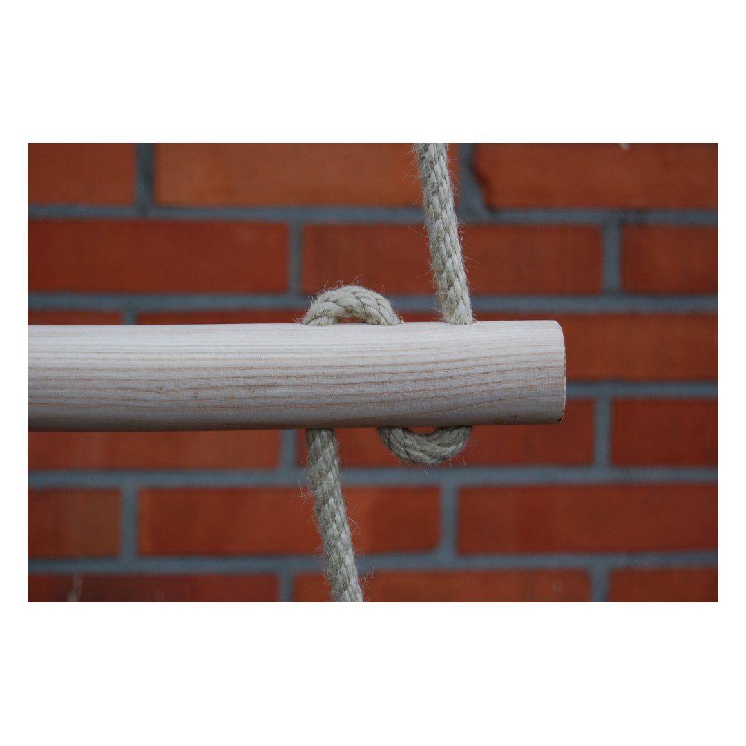 Solide Strickleiter mit massiven Eschenholzsprossen