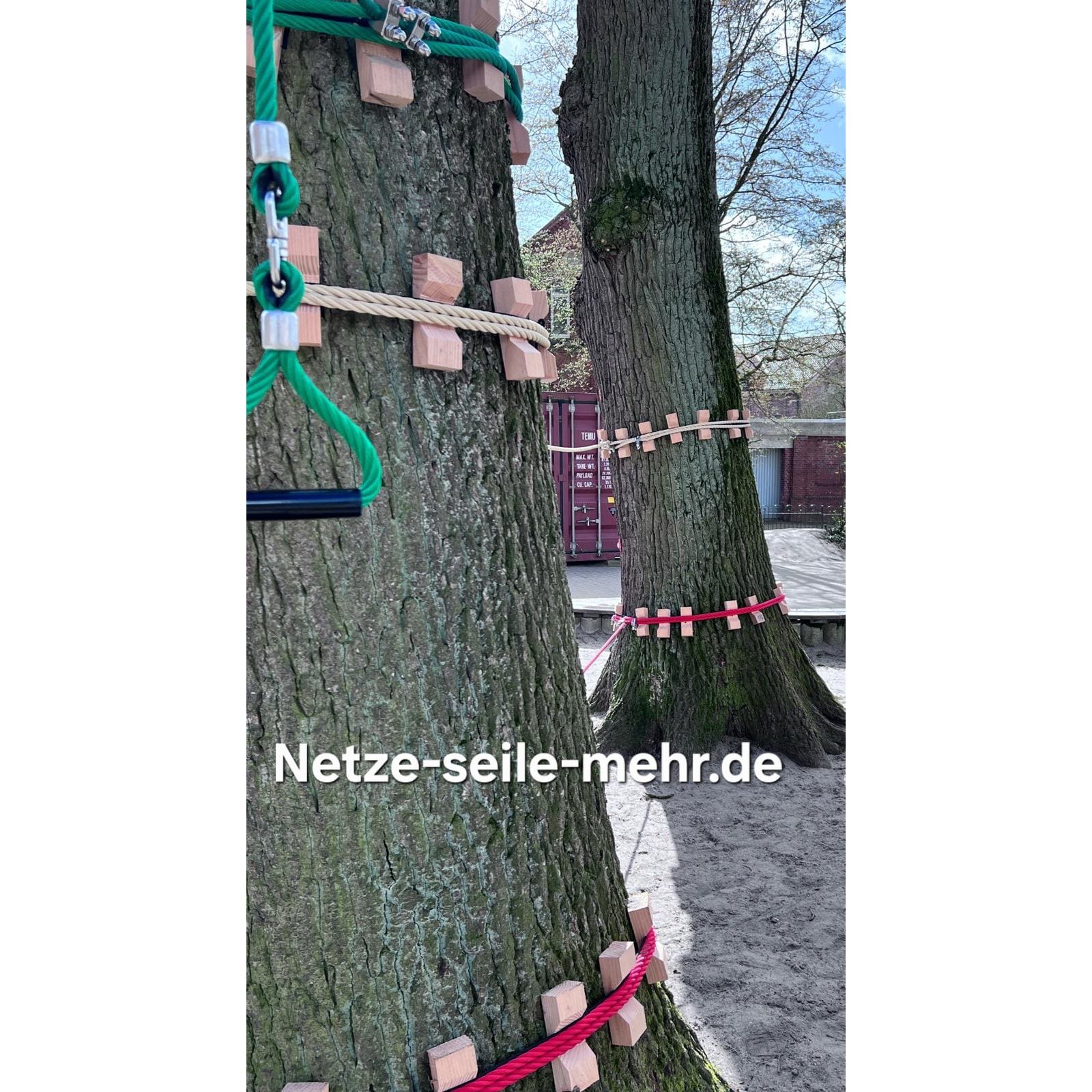 Boom­beschermer van es / douglas – Natuurlijke bescherming voor boom en touw