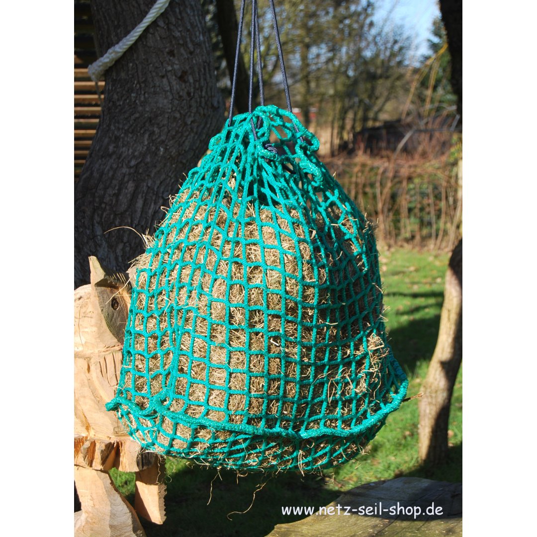 Filet à foin tubulaire, mailles de 45 mm, diamètre 70 cm, hauteur 86 cm